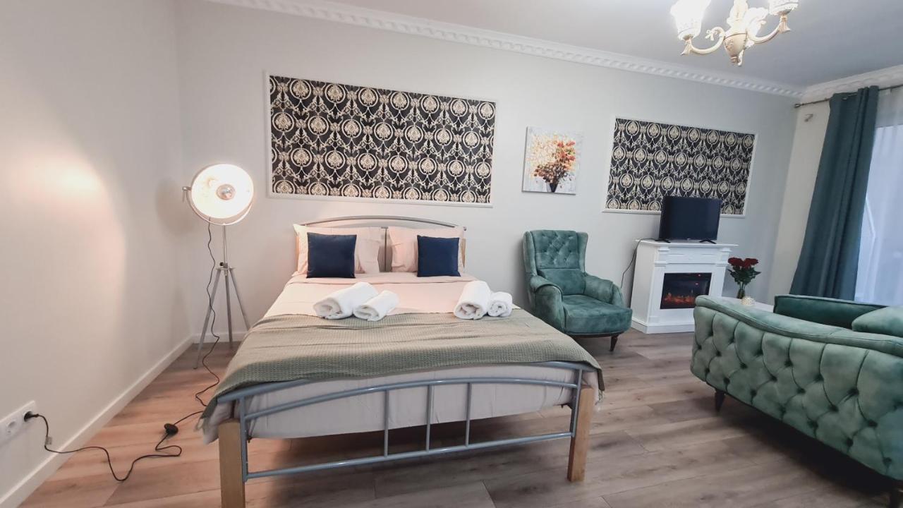Ferienwohnung 5* Luxury Near Avram Iancu Sq New. Private Parking Cluj-Napoca Exterior foto