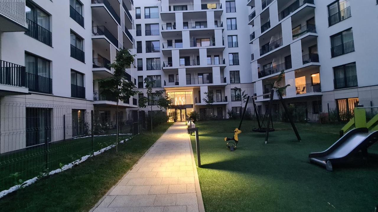 Ferienwohnung 5* Luxury Near Avram Iancu Sq New. Private Parking Cluj-Napoca Exterior foto
