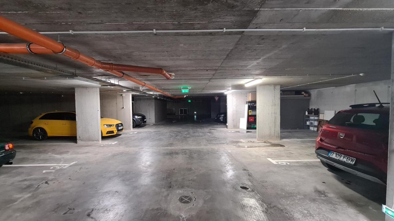 Ferienwohnung 5* Luxury Near Avram Iancu Sq New. Private Parking Cluj-Napoca Exterior foto